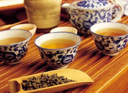 济南茶叶市场网商城为了满足用户对茶叶品牌的多样选择，积极与国内知名茶商企业签订合作协议，我们坚持原产地，保证销售产品的优质和优惠。宗旨是为了更好的给用户提供品质保障的服务。