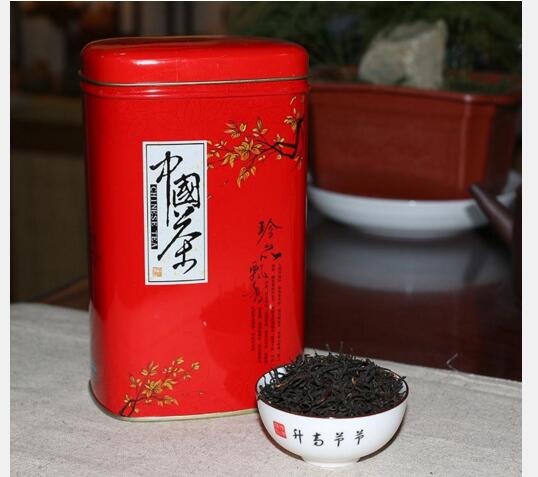 济南茶叶市场网商城为了满足用户对茶叶品牌的多样选择，积极与国内知名茶商企业签订合作协议，我们坚持原产地，保证销售产品的优质和优惠。宗旨是为了更好的给用户提供品质保障的服务。